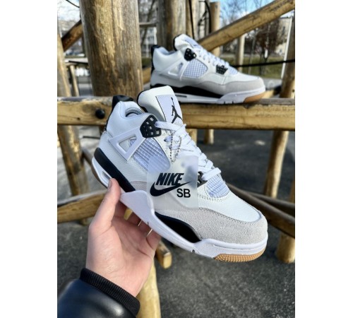 Кроссовки Nike SB Air Jordan Retro 4 (білі)