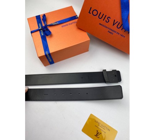 Ремень черный Louis Vuitton Taiga classic с черной пряжкой r141