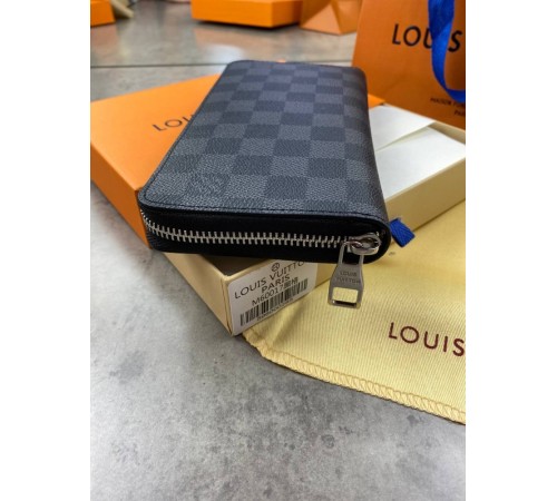 Бумажник серый Louis Vuitton на молнии Damirer Graphite k348