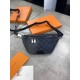 Поясная сумка серая Louis Vuitton Discovery из канвы Monogram Eclipse c595