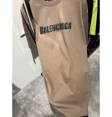 Футболка коричневая Balenciaga caps boxy fit brown f641