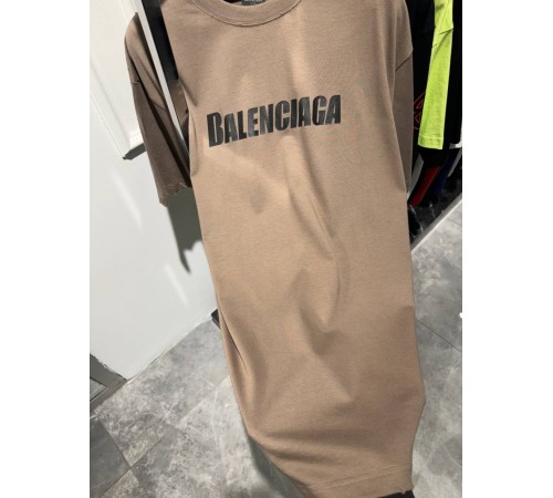 Футболка коричневая Balenciaga caps boxy fit brown f641