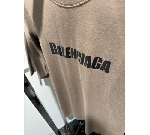 Футболка коричневая Balenciaga caps boxy fit brown f641