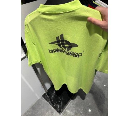 Футболка зеленая Balenciaga layered sports neon f642