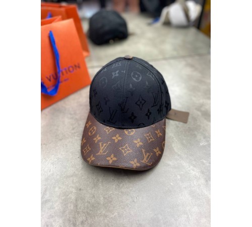 Кепка Louis Vuitton коричневая gu505