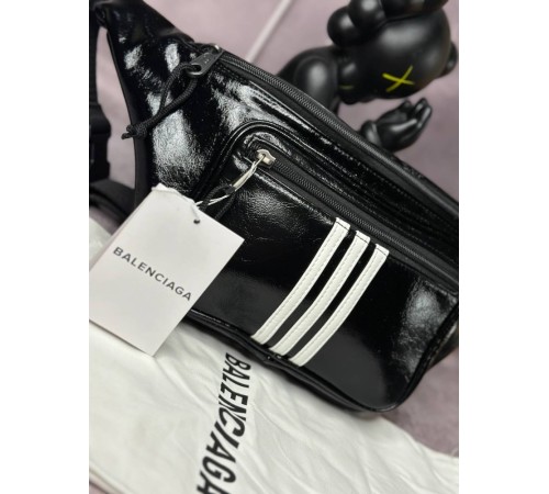 Мужская Бананка Balenciaga х Adidas черная   s094