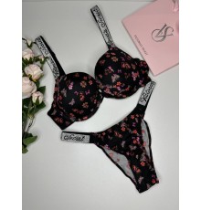 Комплект  Victoria's Secret  18830 черный с цветами kk054