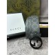 Ремень серый Gucci с черной пряжкой mb009