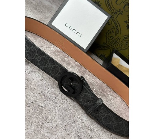 Ремень серый Gucci с черной пряжкой mb009