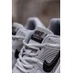 Чоловічі кросівки Nike Vomero 5 light grey