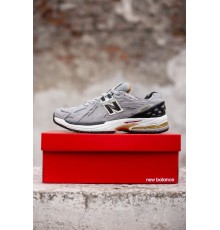 Чоловічі кросівки New Balance 1906D Protection Pack grey