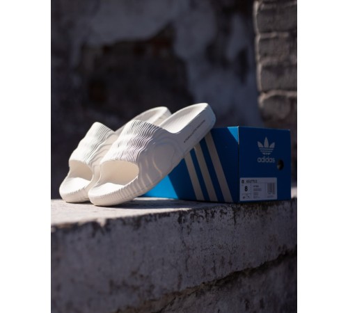 Чоловічі шльопанці Adidas Adilette 22 Milk