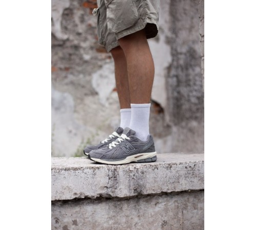 Чоловічі кросівки New Balance 1906 D Protection Pack grey