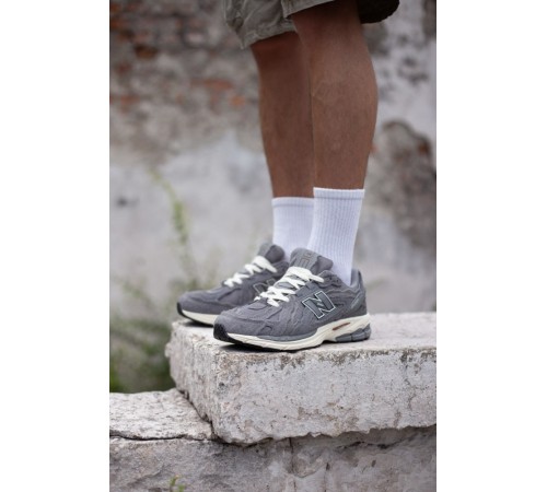 Чоловічі кросівки New Balance 1906 D Protection Pack grey