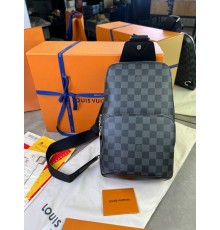 Сумка-слінг сіра Louis ochoton Avenue Damier Graphite c801