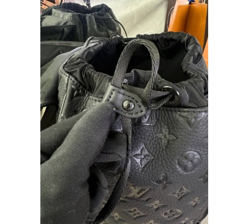 Рюкзак чорний Louis Vuitton Montsouris c825