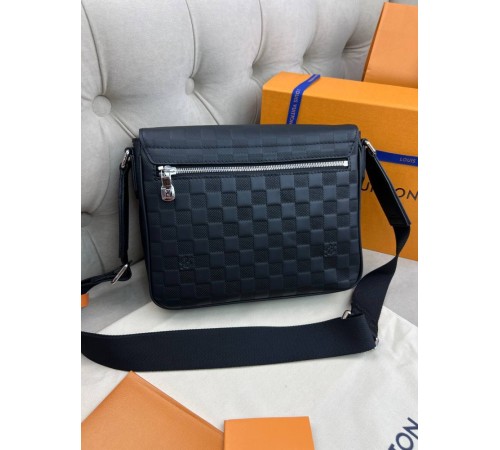 Месенджер чорний Louis Vuitton District PM Damier Infini c802