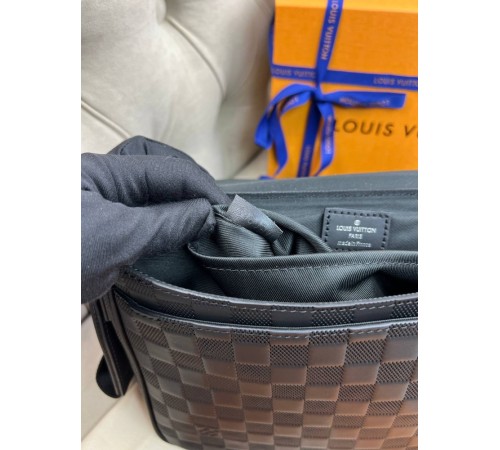 Месенджер чорний Louis Vuitton District PM Damier Infini c802