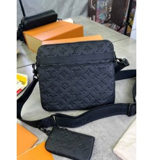 Месенджер чорний Louis Vuitton Black Trio Monogram c828