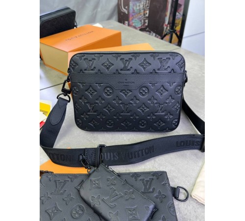 Месенджер чорний Louis Vuitton Black Trio Monogram c828