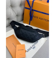 Поясна чорна сумка Louis Vuitton Rush Bumbag G65 c834