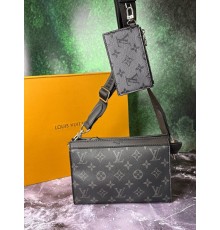 Чоловічий Клатч Louis Vuitton Gaston Wearable S019