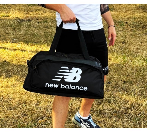 Спортивна сумка New Balance чорна