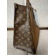 Жіноча сумка-шопер Louis Vuitton OnThe GO Monogram  Коричневий