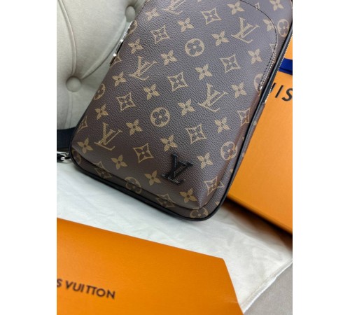 Сумка-слінг коричнева Louis Vuitton Avenue NM Monogram c837