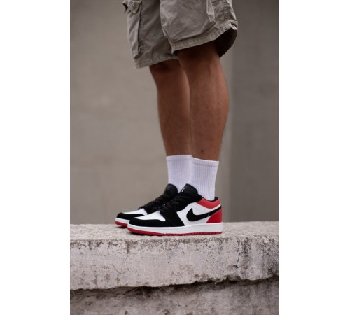 Чоловічі кросівки Nike Air Jordan 1 low white black/red