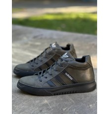 Зимові черевики Adidas хакі