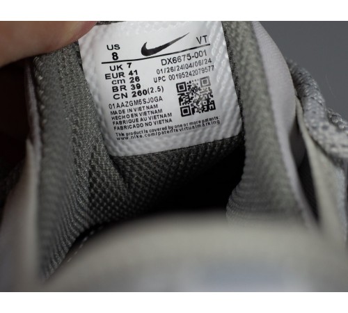 Чоловічі кросівки Nike Acg Mountain Fly Low Gore Tex Light Grey