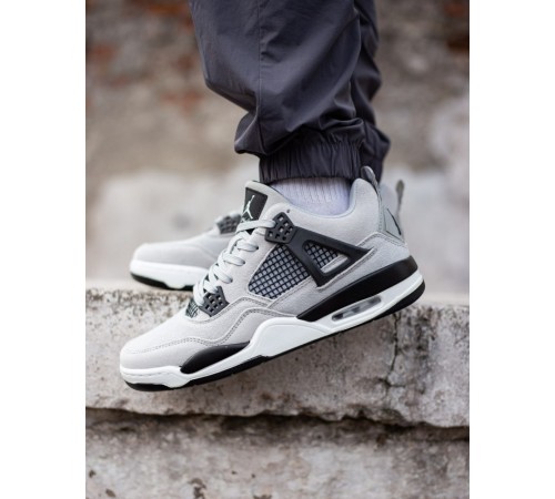 Чоловічі високі кросівки Nike Air Jordan 4 Retro Grey