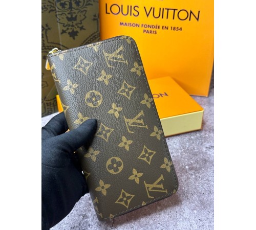 Чоловічий Шкіряний гаманець Louis Vuitton Zippy Monogram k033