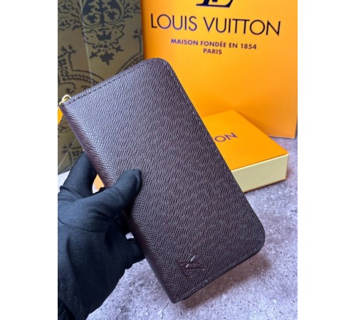 Чоловічий шкіряний гаманець Louis Vuitton Zippy Taiga Brown k035