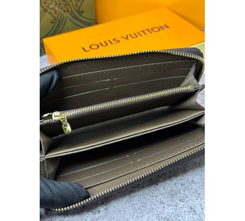 Чоловічий шкіряний гаманець Louis Vuitton Zippy Taiga Brown k035