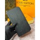 Чоловічий шкіряний гаманець Louis Vuitton Zippy Epi k039