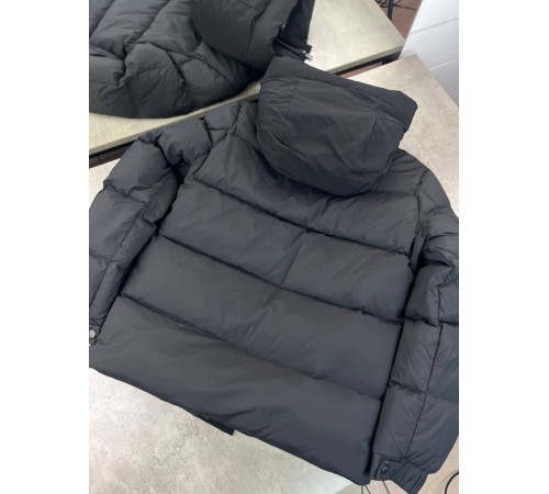 Куртка зимова Moncler чорна v089