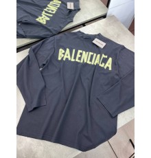 Лонгслів Balenciaga Tape Type сiрий sg297