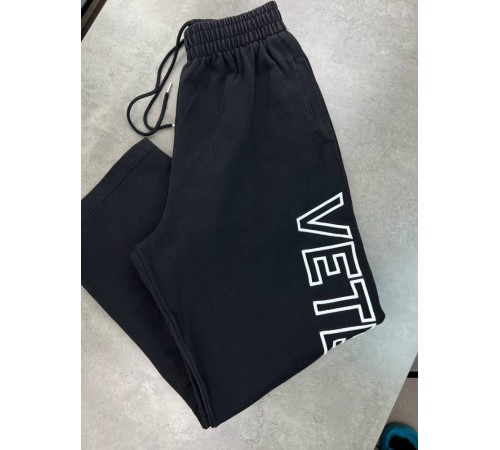 Спортивні чорнi штани Vetements tr065