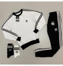 Костюм у стилі Adidas світшот білий з чорним та 2 пари шкарпеток у подарунок