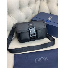 Месенджер  чорний Dior Hit The Road c857