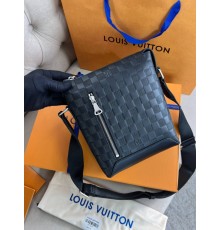 Месенджер чорний Louis Vuitton Discovery BB c862