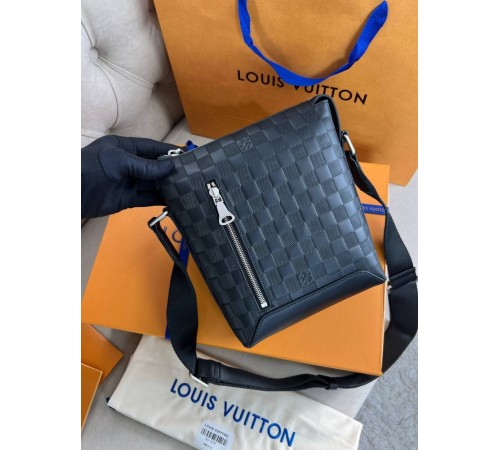 Месенджер чорний Louis Vuitton Discovery BB c862