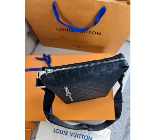 Месенджер чорний Louis Vuitton Discovery BB c862