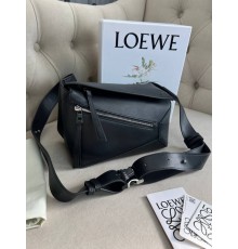 Месенджер Loewe Puzzle чорний c865