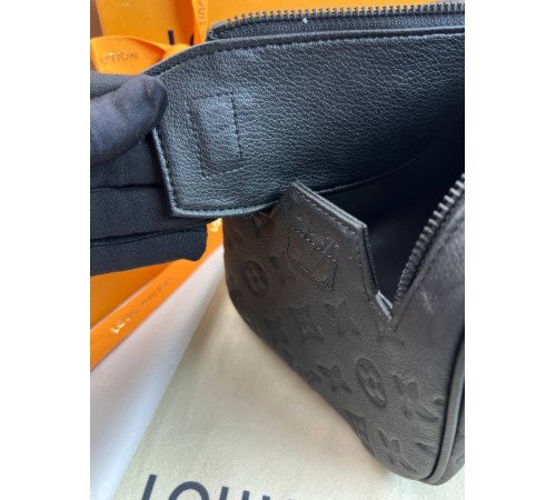 Несесер чорний Louis Vuitton Dopp Kit Monogram Shadow  c869