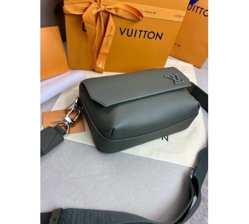 Месенджер сірий Louis Vuitton Fastline Gray c874