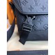 Месенджер чорна Louis Vuitton Voyager PM Monogram Shadow c872