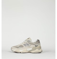 Жіночі кросівки New Balance 9060 Light Beige/Gray